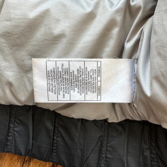 Vintage Nike Puffer Jacket - Picture 7 of 7